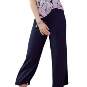 Lilly Pulitzer Navy Wide Leg cropped Avery pants